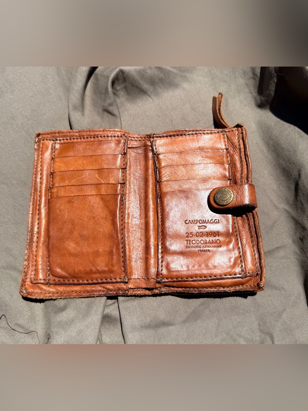 Campomaggi Loira leather wallet - Picture 6 of 8